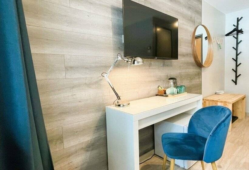 스탠다드 발코니 룸 바다 전망, Beach Hotel Santalahti