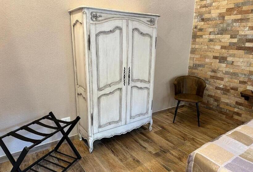 Номер Deluxe, Da Rossella