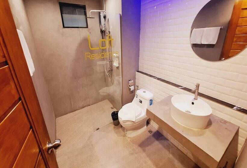 스탠다드 룸, Capital O 75512 Loft Residence  Suphanburi