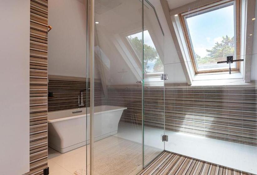 Номер Стандарт Трехместный, Chambre D Hôtes   Ty Castel