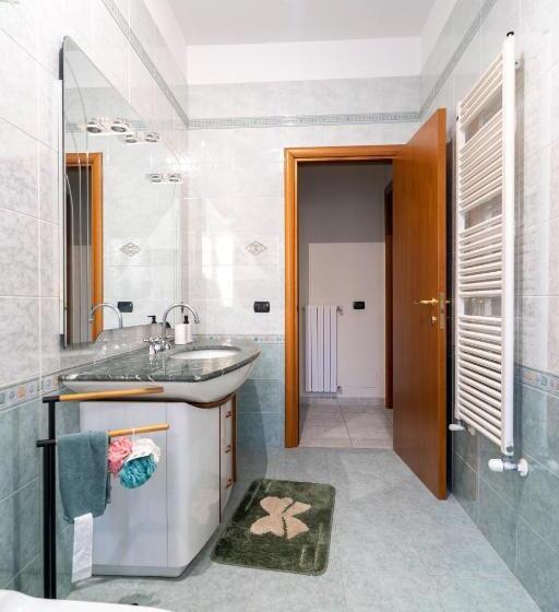 Standard room with outdoor bath, Un Posto Al Sole