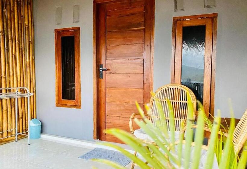 Номер Deluxe Вид на Море Боковой, Sentigi Homestay Gili Gede