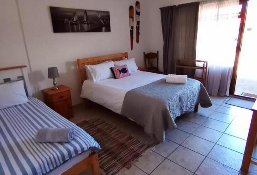 Номер Стандарт Трехместный, Siblings Guesthouse