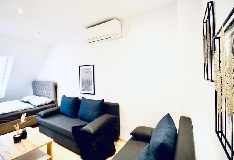 اتاق استاندارد چهارنفره با سرویس بهداشتی مشترک, 6 Min To Amusement Park   Economy Rooms In Shared Apartment