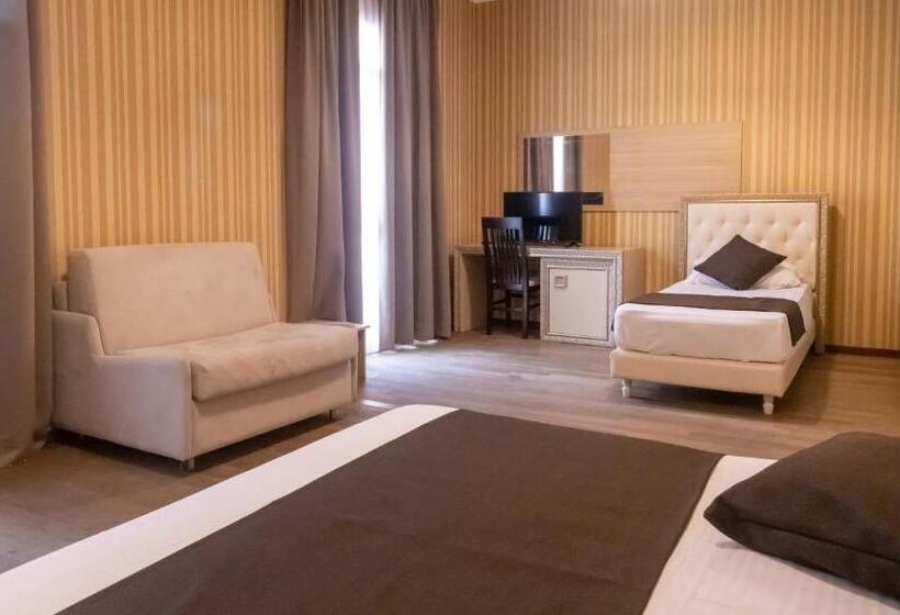اتاق لوکس سه تخته, Amh Hotel Durres