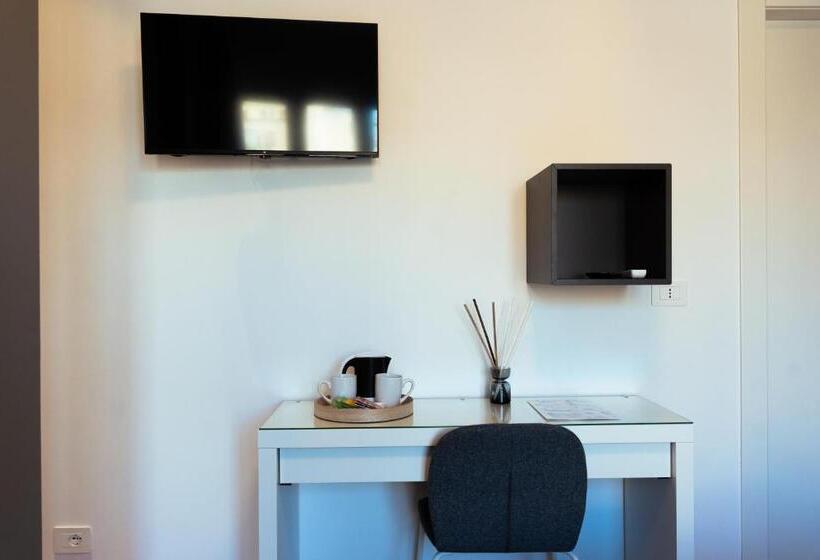 اتاق استاندارد با بالکن, Near Vatican, Irnerio 47 Guest House