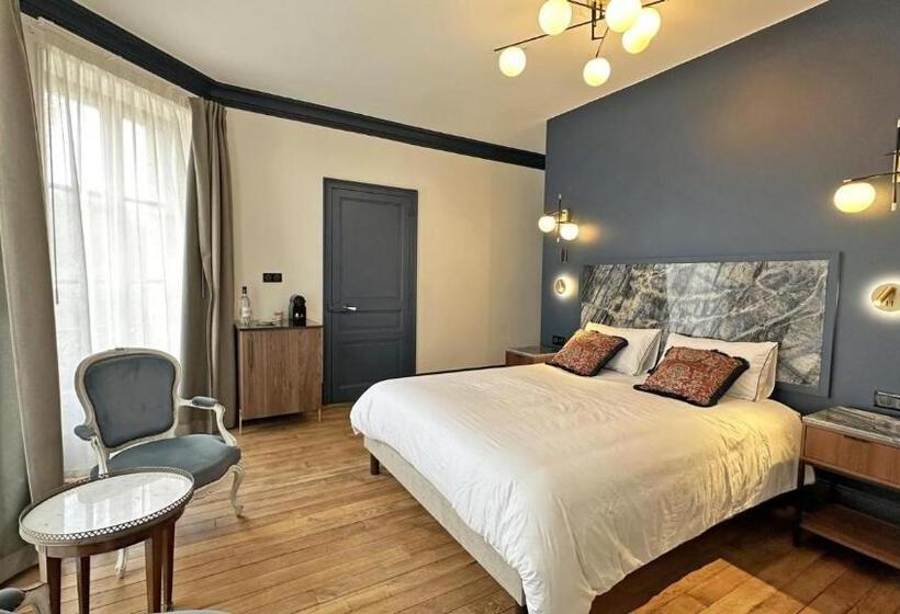 Номер Deluxe, Le Manoir Des Perrieres