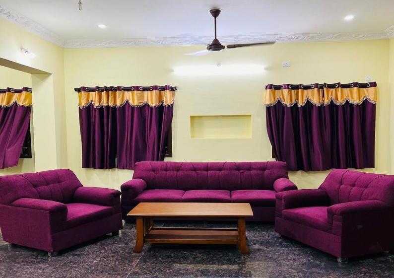 آپارتمان 2 خوابه, Monisha Luxury Homestay