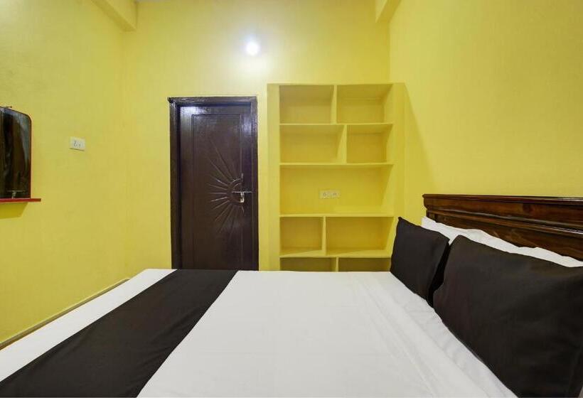 Трехместный Номер Классика, Oyo A1 Guest House