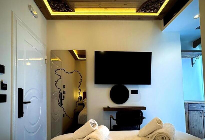 标准间带山景, Boutique Hotel Empire Of Martin