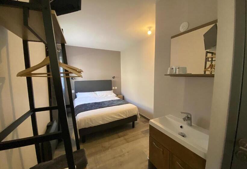 Номер Стандарт, Au Relais Gascon