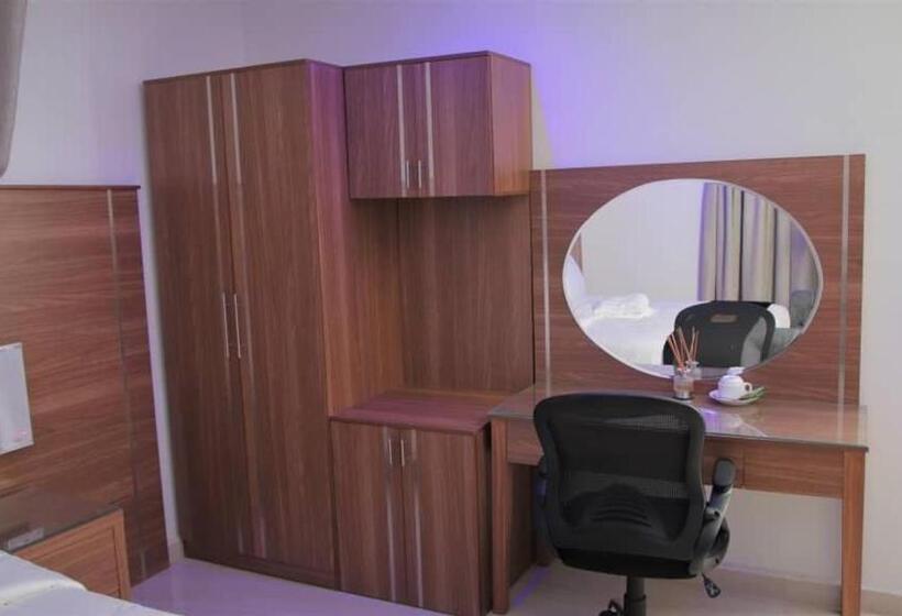 اتاق استاندارد, Ryan Hotel And Suites Limited
