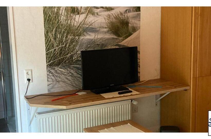 Номер Стандарт с Террасой, Gästehaus Thun