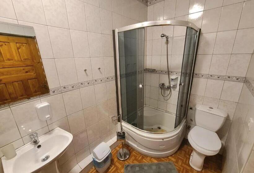 تختخواب در اتاق مشترک, Memo's Boutique Guesthouse