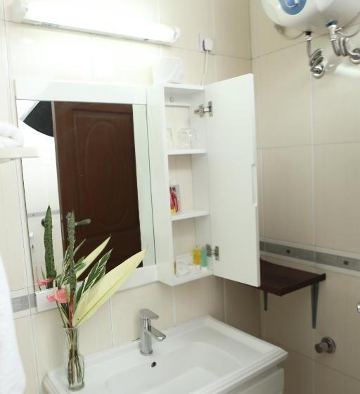 Family Suite, Adden Palace Hotel & Conference Centre