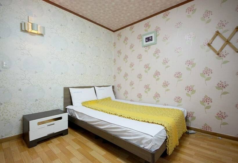 Номер Стандарт, Gurye Charlotte