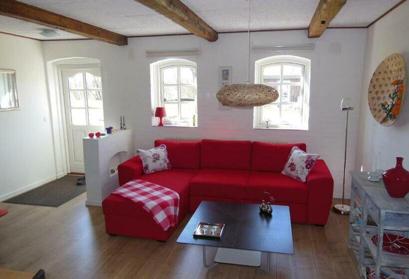Апартаменты 1 Спальня, Nyager Apartments
