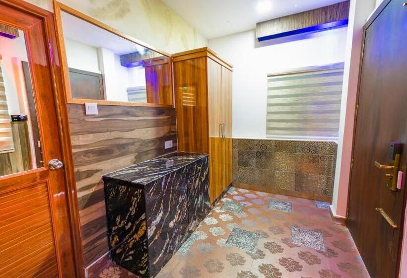 اتاق لوکس, Parakkat Nature Resort