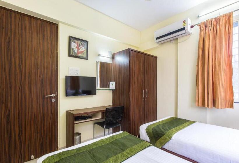 Номер Superior, Treebo Park View Hadapsar