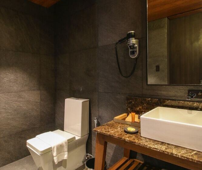 Номер Deluxe Кровать Кинг с Видом, Two Seasons Coron Bayside