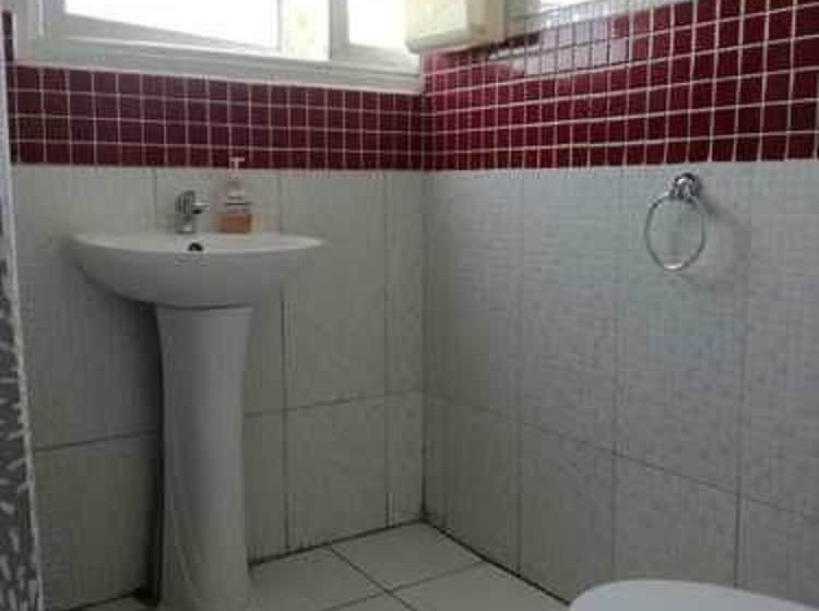 带共用浴室的标准房间, Chile Pepper Hostel