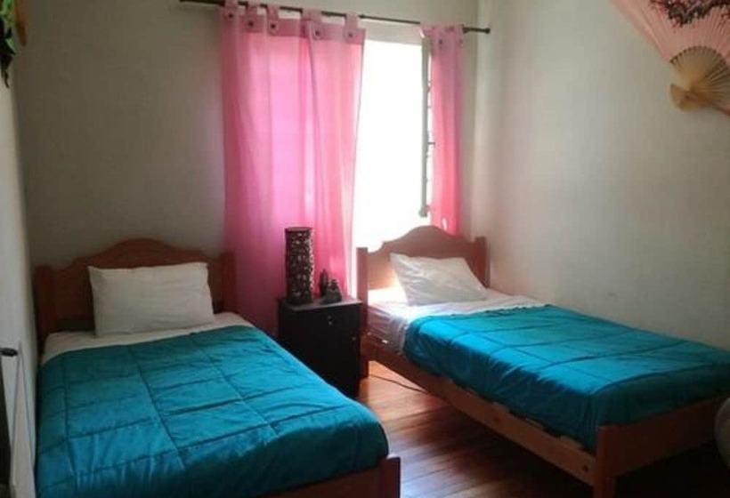带共用浴室的标准房间, Chile Pepper Hostel