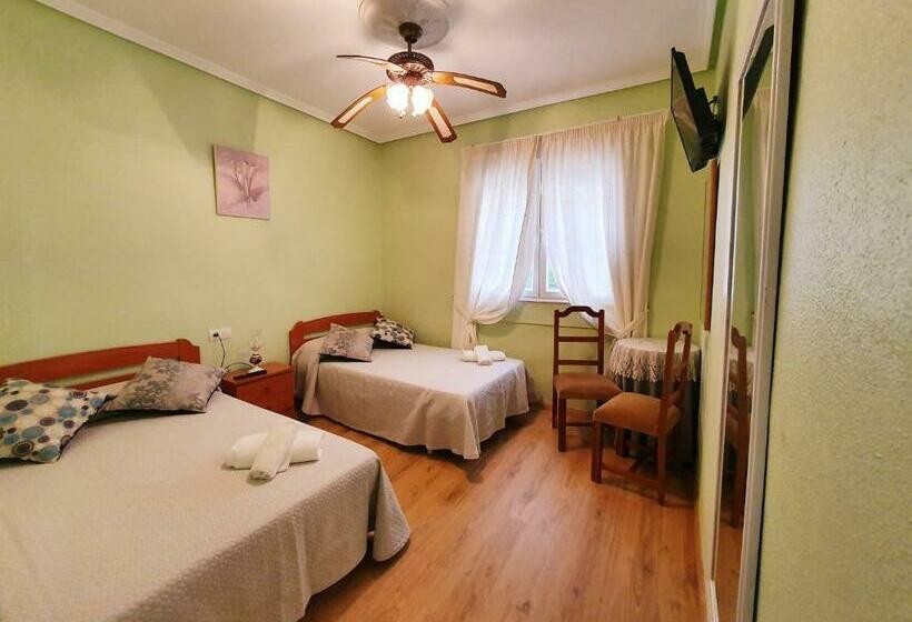 스탠다드 룸, Hostal Cachiño