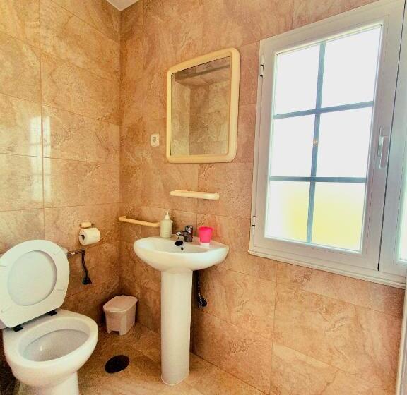 디럭스 테라스 룸 바다 전망, Hostal Cachiño