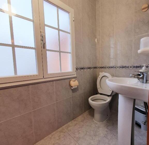 Quarto Deluxe Vista Mar com Sacada, Hostal Cachiño