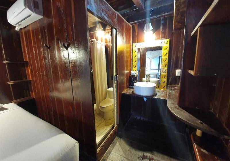 スタンダードバンガロー, Eco Cabañas Bluekay
