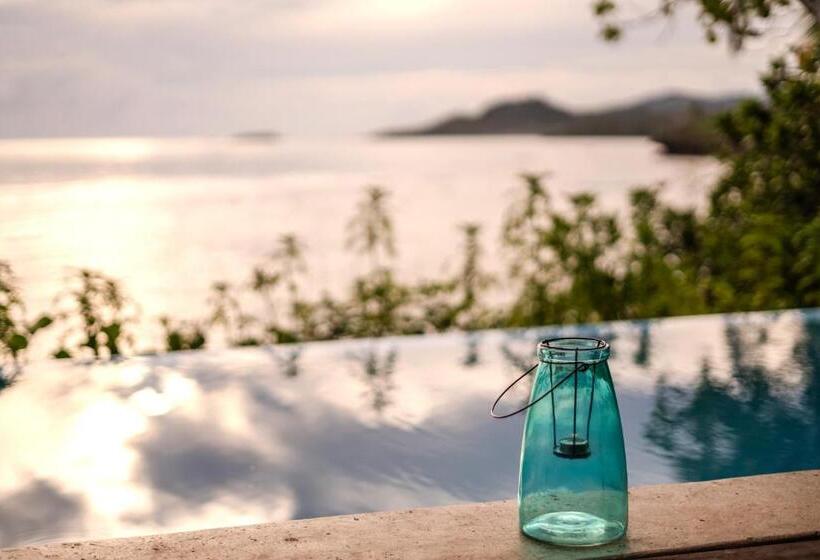 Вилла 1 Спальня Вид на Море, Savasi Island Resort