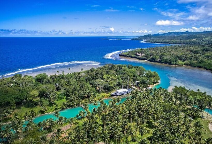 Пентхаус, Savasi Island Resort