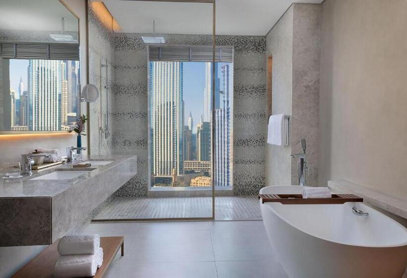 Люкс Deluxe Кровать Кинг, The St. Regis Downtown, Dubai