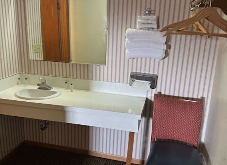 Номер Стандарт 2 Двуспальные Кровати, Love Hotels Western Holiday At Harlan Lake Ne
