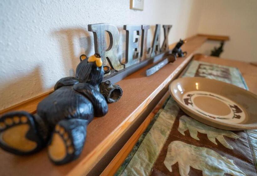 Люкс, Bears Den Alaska Lodging