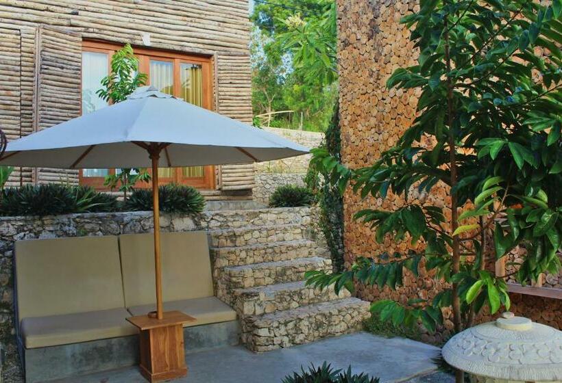 Номер Deluxe, Kabeh Jati Garden Villa & Restaurant