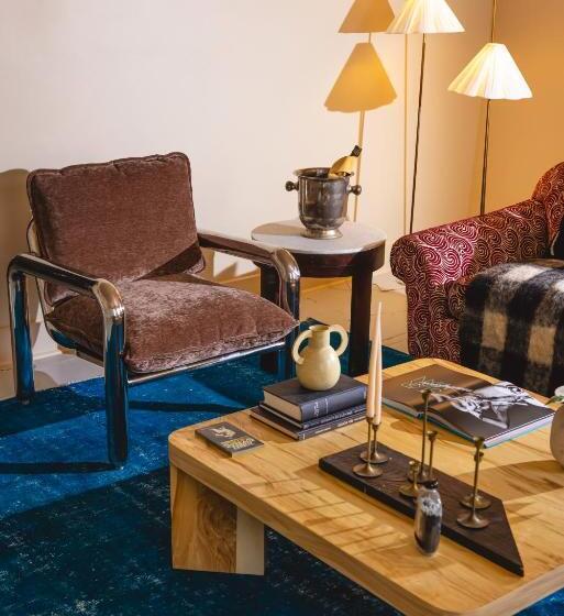 デラックスの４人部屋, Kingston Carriage House