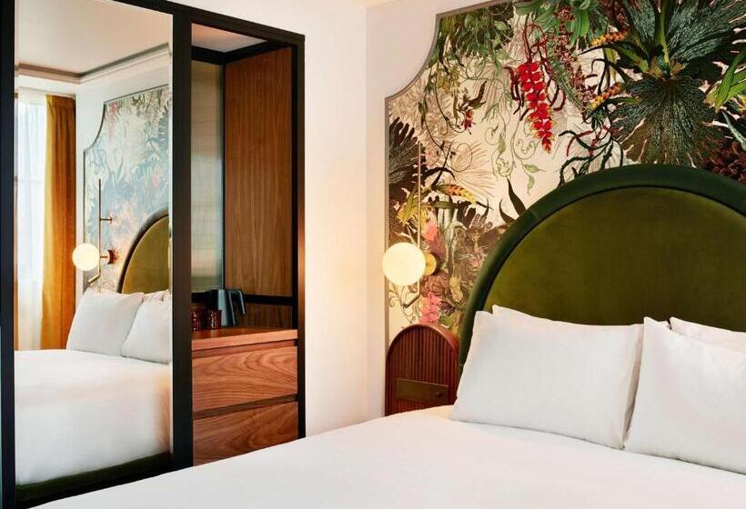 Номер Стандарт, Hyde London City
