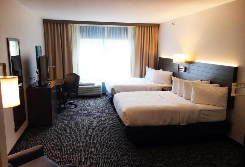 Студия Стандарт, Gundersen Hotel & Suites