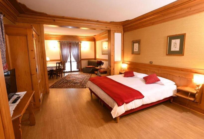 اتاق استاندارد چهارنفره با بالکن, Valgranda Wellness & Spa