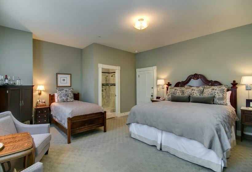 Quarto Triplo Comfort, Winchester Inn