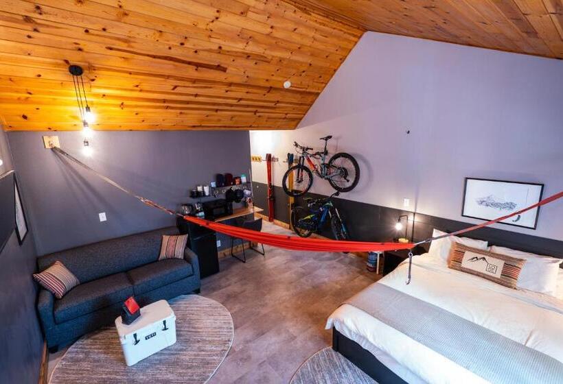Номер Стандарт, Loge Mt. Shasta