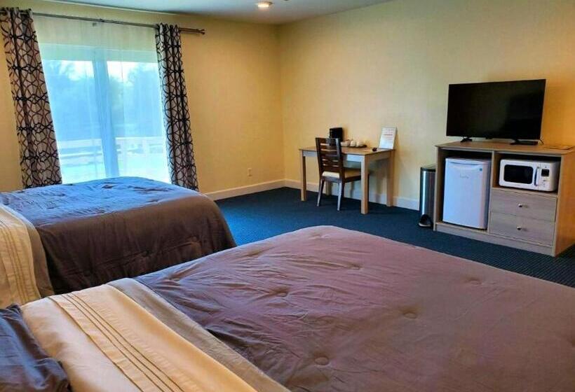 סוויטה עם נוף לנהר, The Rivers Edge Motel