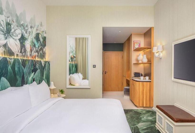스탠다드 룸 킹사이즈 침대, Kimpton Bem Budapest, An Ihg