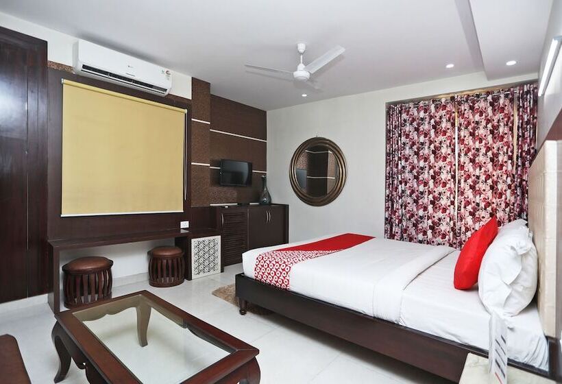 اتاق لوکس, Razia Inn  And Banquet