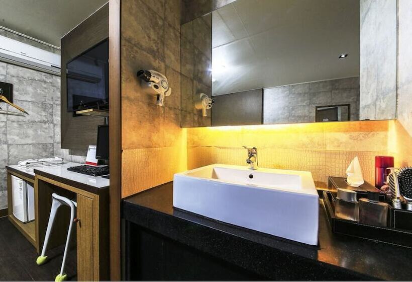 اتاق استاندارد, Mong Hotel Seosan