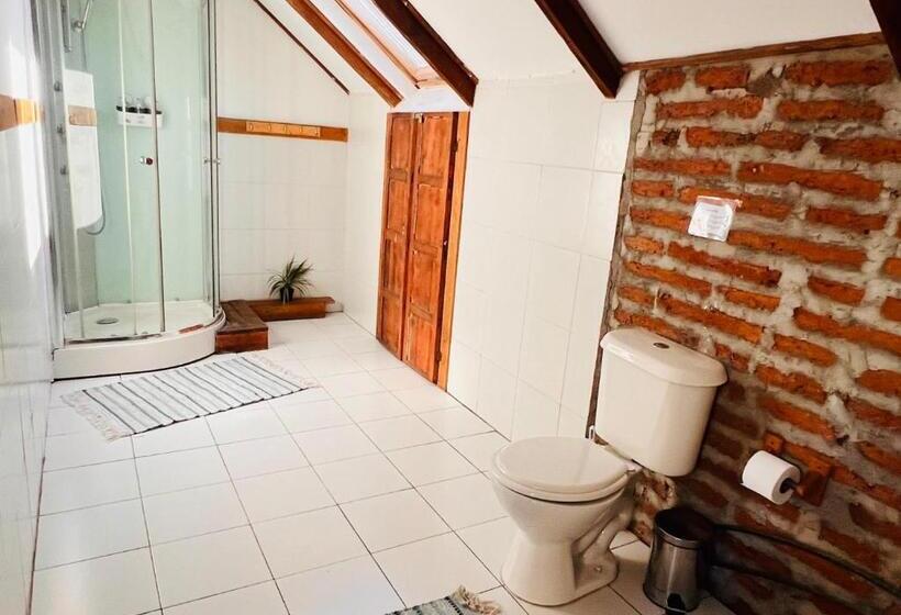 Escritório Estándar, Casona Montt 522   B&b