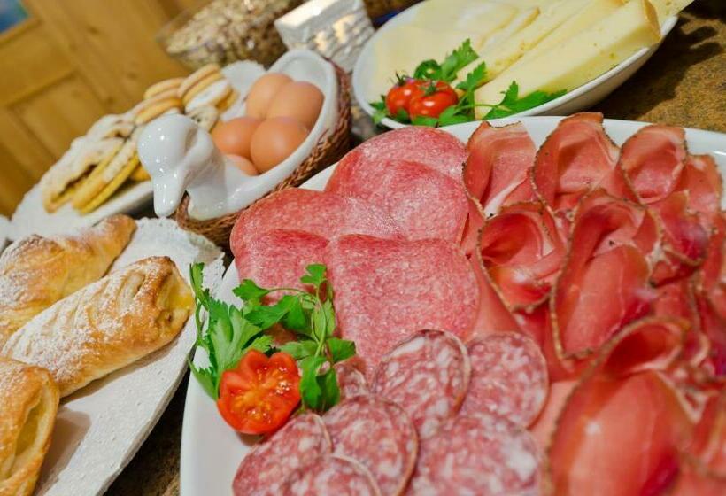 Номер Стандарт с Балконом, Al Viel B&b