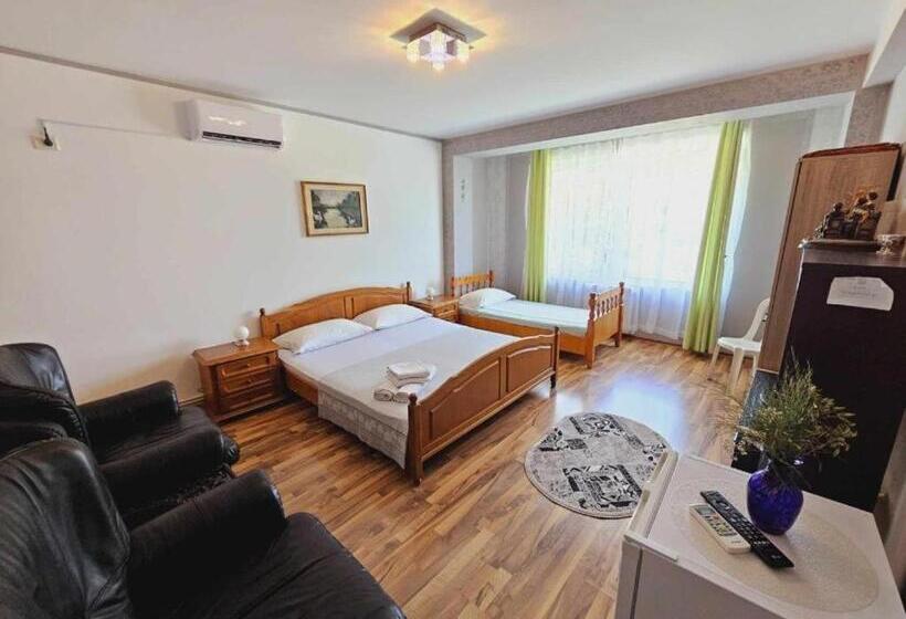 חדר סטנדרט לשלושה, Casa Ana