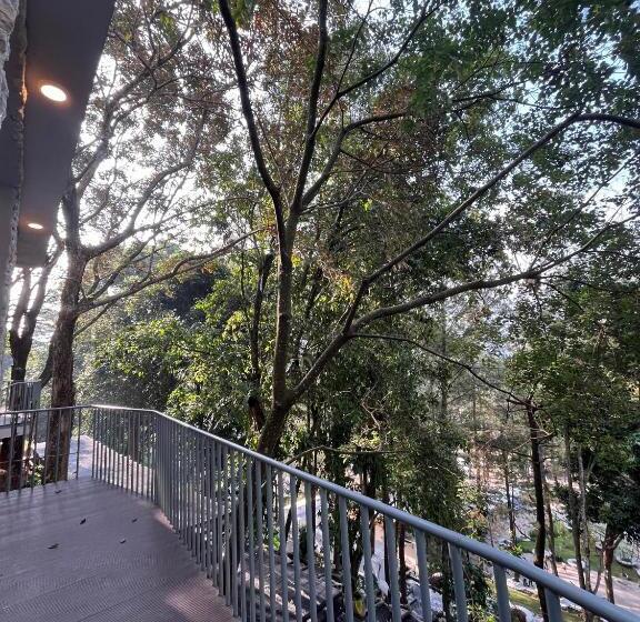 Номер Стандарт, Heha Waterfall Suites & Camping Ground